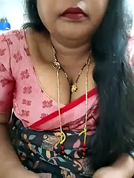 Snapshot of Swapna_143 chatting on July 29, 3:04 am Swapna 143 online show from July 29, 3:04 am