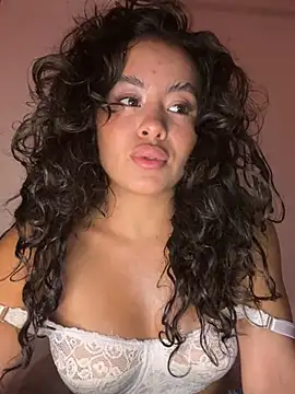 Marie Rose online show from December 5, 11:18 pm