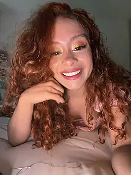 Snapshot of Marie_Rose chatting on May 28, 8:28 pm Marie Rose online show from May 28, 8:28 pm