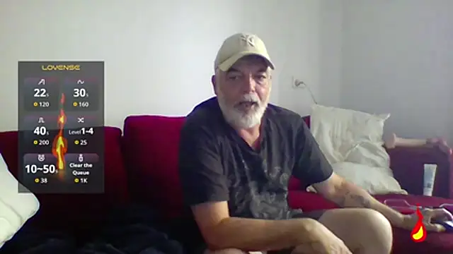 Snapshot of Skoona73 chatting on February 14, 5:48 am Skoona73 online show from February 14, 5:48 am