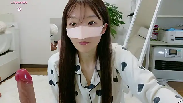 momochan88 online show from May 5, 12:02 pm