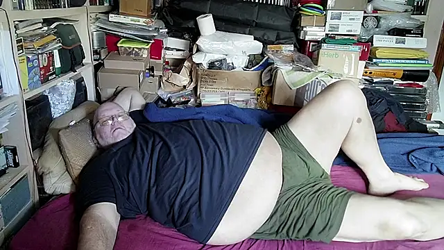 hadeszeuss2 online show from January 28, 2:31 pm