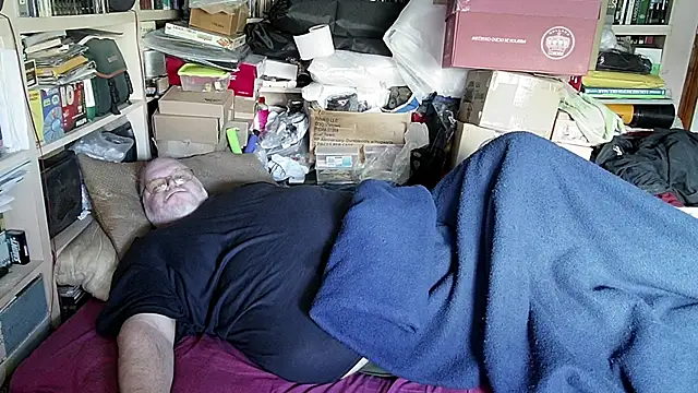 hadeszeuss2 online show from February 12, 2:32 pm