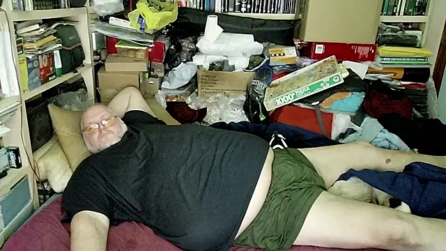 hadeszeuss2 online show from February 25, 5:58 pm