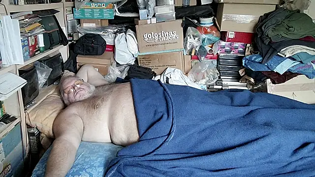 hadeszeuss2 online show from November 25, 3:23 pm