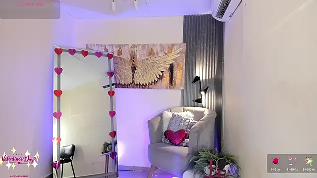 emma alice  online show from February 11, 6:44 pm