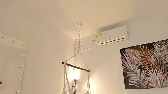 emma alice  online show from March 20, 11:27 am