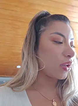 Karen San Miguel online show from February 22, 5:57 pm