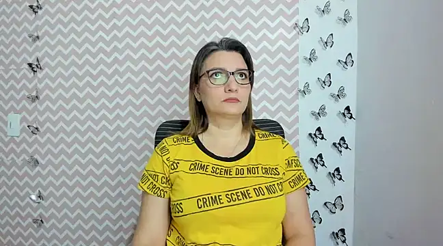 Snapshot of Amie_Adams82_ chatting on December 29, 6:16 pm Amie Adams82 online show from December 29, 6:16 pm