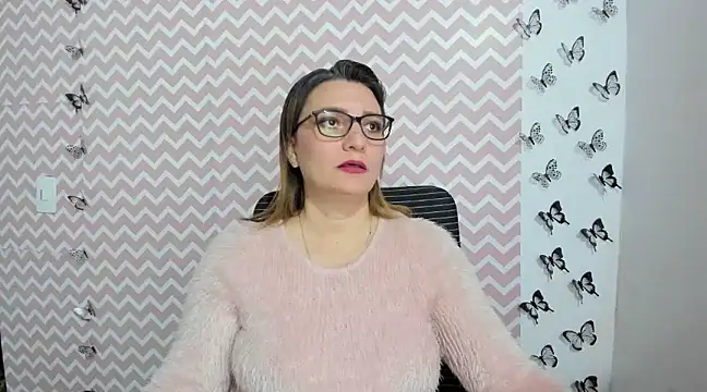 Snapshot of Amie_Adams82_ chatting on January 15, 6:08 pm Amie Adams82 online show from January 15, 6:08 pm