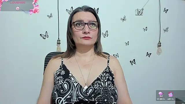 Snapshot of Amie_Adams82_ chatting on September 26, 6:56 pm Amie Adams82 online show from September 26, 6:56 pm