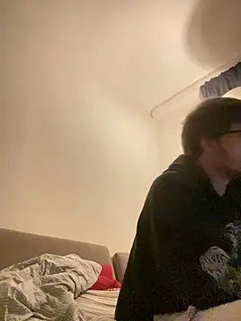 Snapshot of jungxSHxboy chatting on April 7, 11:37 pm jungxSHxboy online show from April 7, 11:37 pm