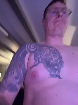 Fred2851 online show from December 21, 5:31 pm