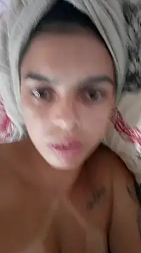 Snapshot of morenamaravilhosa chatting on March 7, 2:25 am morenamaravilhosa online show from March 7, 2:25 am