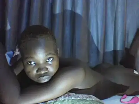 Snapshot of Yugibaby1 chatting on March 15, 10:55 pm Yugibaby1 online show from March 15, 10:55 pm