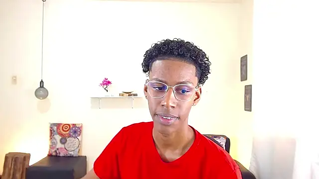 maiki18  online show from March 17, 7:58 pm