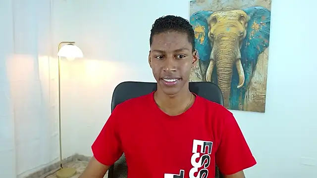 maiki18  online show from October 18, 1:56 pm