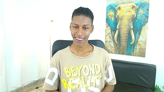 maiki18  online show from November 15, 2:02 pm