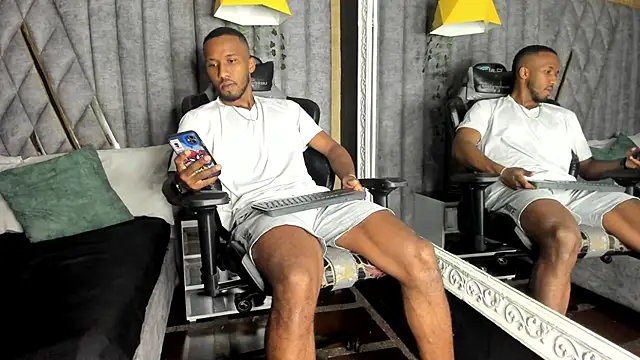 JamesParck online show from February 27, 8:20 pm