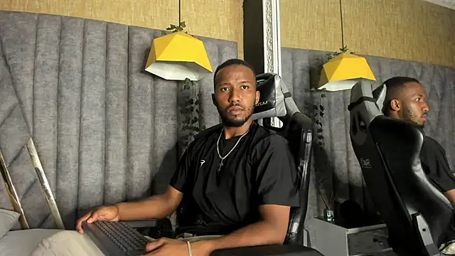 JamesParck online show from May 8, 12:05 am