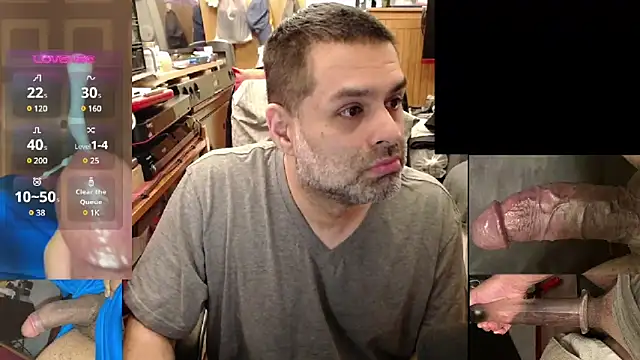 Snapshot of ClampMaster chatting on January 23, 4:59 pm ClampMaster online show from January 23, 4:59 pm