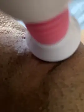 Snapshot of lili_fire69 chatting on December 15, 3:09 pm lili fire69 online show from December 15, 3:09 pm