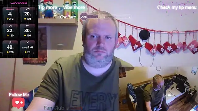 Snapshot of ShyBoy1982 chatting on February 9, 2:38 am ShyBoy1982 online show from February 9, 2:38 am