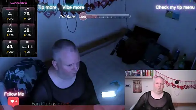 Snapshot of ShyBoy1982 chatting on March 9, 2:18 am ShyBoy1982 online show from March 9, 2:18 am