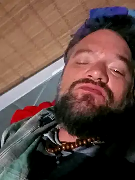 Snapshot of LECHEBALLS chatting on February 11, 6:19 am LECHEBALLS online show from February 11, 6:19 am