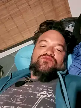 Snapshot of LECHEBALLS chatting on February 20, 10:16 am LECHEBALLS online show from February 20, 10:16 am