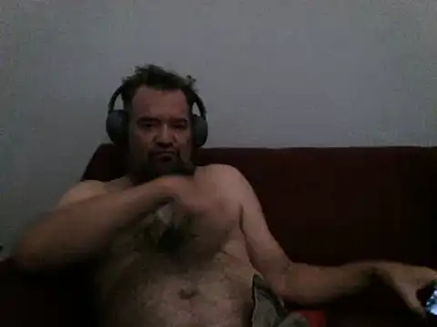 Snapshot of LECHEBALLS chatting on July 1, 5:02 pm LECHEBALLS online show from July 1, 5:02 pm