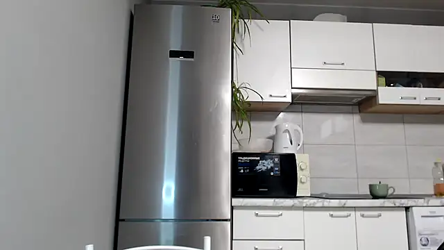 SierraSky  online show from December 22, 6:15 pm