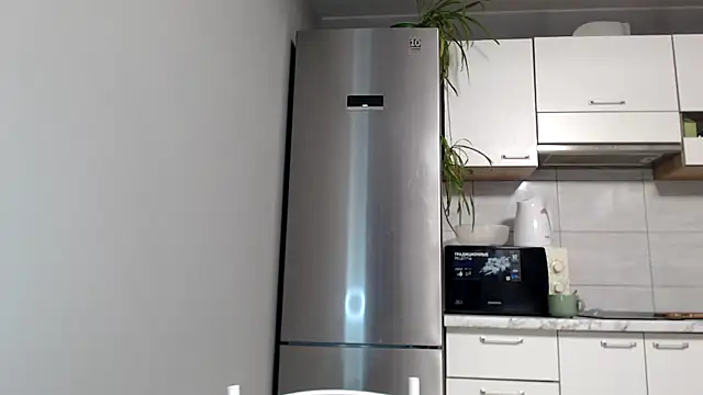 SierraSky  online show from January 25, 6:24 pm