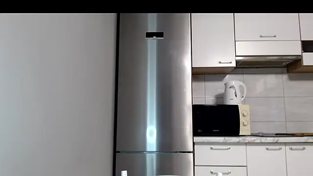 Snapshot of SierraSky_ chatting on May 18, 5:19 pm SierraSky online show from May 18, 5:19 pm