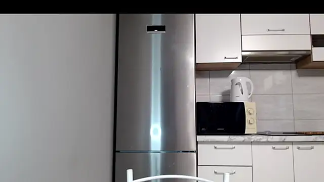 Snapshot of SierraSky_ chatting on May 19, 5:19 pm SierraSky online show from May 19, 5:19 pm