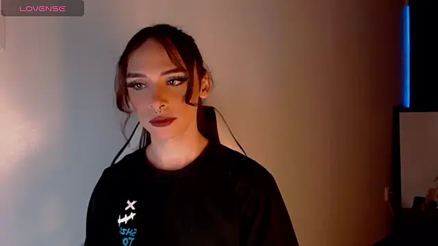 AdharaaMoon online show from December 14, 7:25 pm