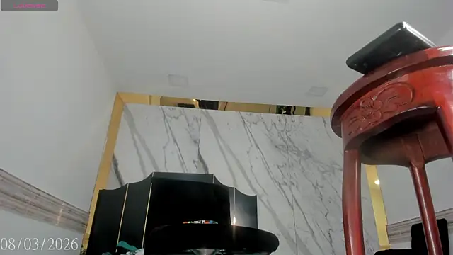 Victtoria Parker online show from March 8, 1:15 pm