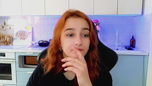 Snapshot of Sinty_Noria chatting on June 16, 1:08 am Sinty Noria online show from June 16, 1:08 am