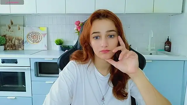 Snapshot of Sinty_Noria chatting on July 31, 1:05 am Sinty Noria online show from July 31, 1:05 am