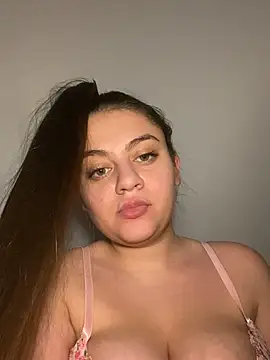 ayshalove online show from February 24, 8:14 pm