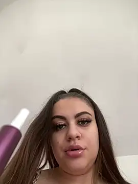 ayshalove online show from March 22, 9:24 am