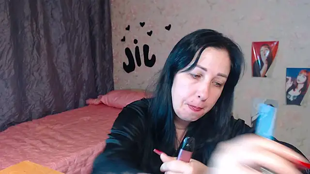 JillStevens online show from November 19, 1:55 pm