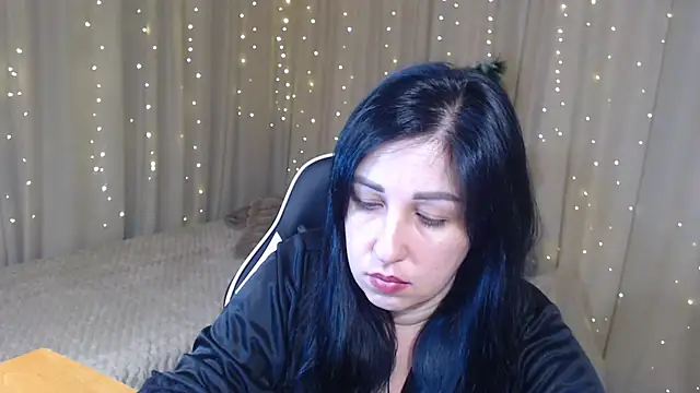 JillStevens online show from January 12, 2:17 am