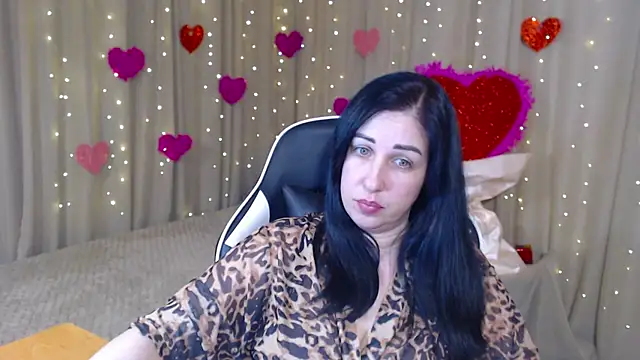 JillStevens online show from February 18, 4:58 pm