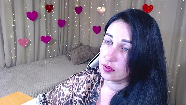JillStevens online show from April 24, 8:44 pm