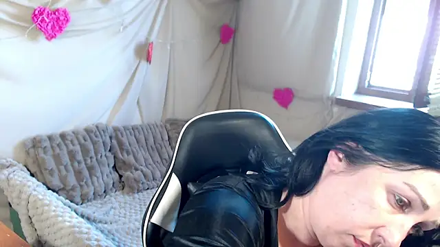 JillStevens online show from August 2, 11:08 am