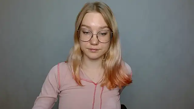 cindi hot online show from January 12, 12:44 pm