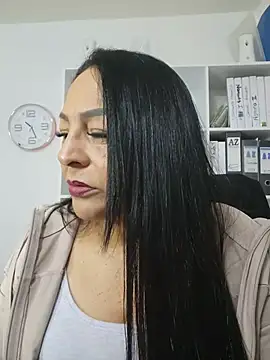 Gina Myers online show from May 31, 3:26 am