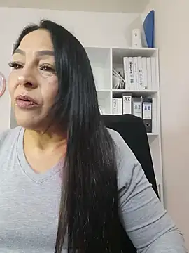 Gina Myers online show from June 9, 3:18 am