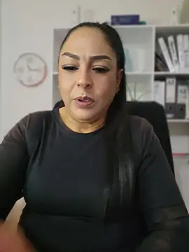 Snapshot of Gina_Myers chatting on July 19, 4:16 am Gina Myers online show from July 19, 4:16 am